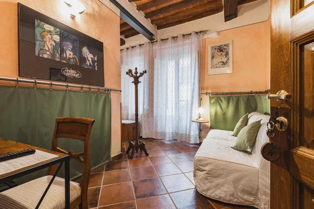 Junior Suite with Balcony — Meublè Evoè
