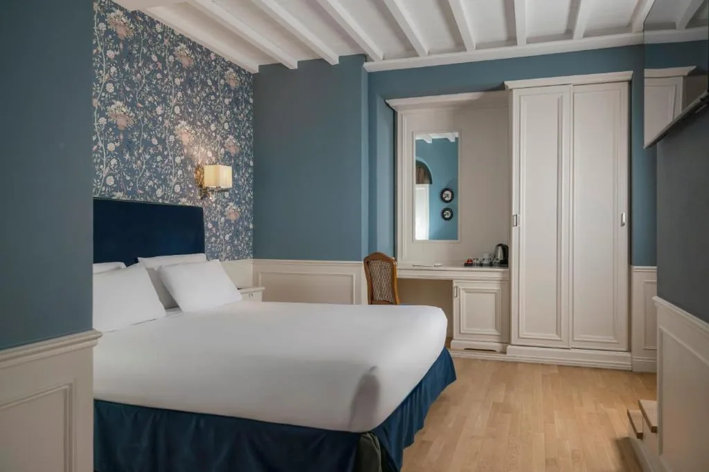 Junior Suite con Sauna — Adler Cavalieri Hotel-Private Spa & Gym