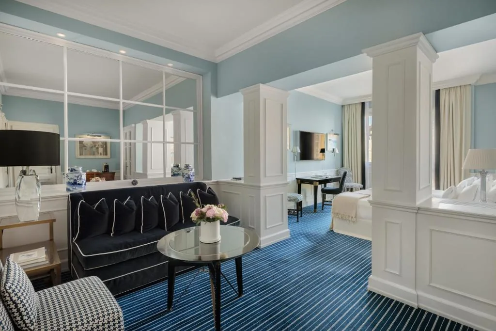 Junior Suite con Vista Fiume — Hotel Lungarno – Lungarno Collection