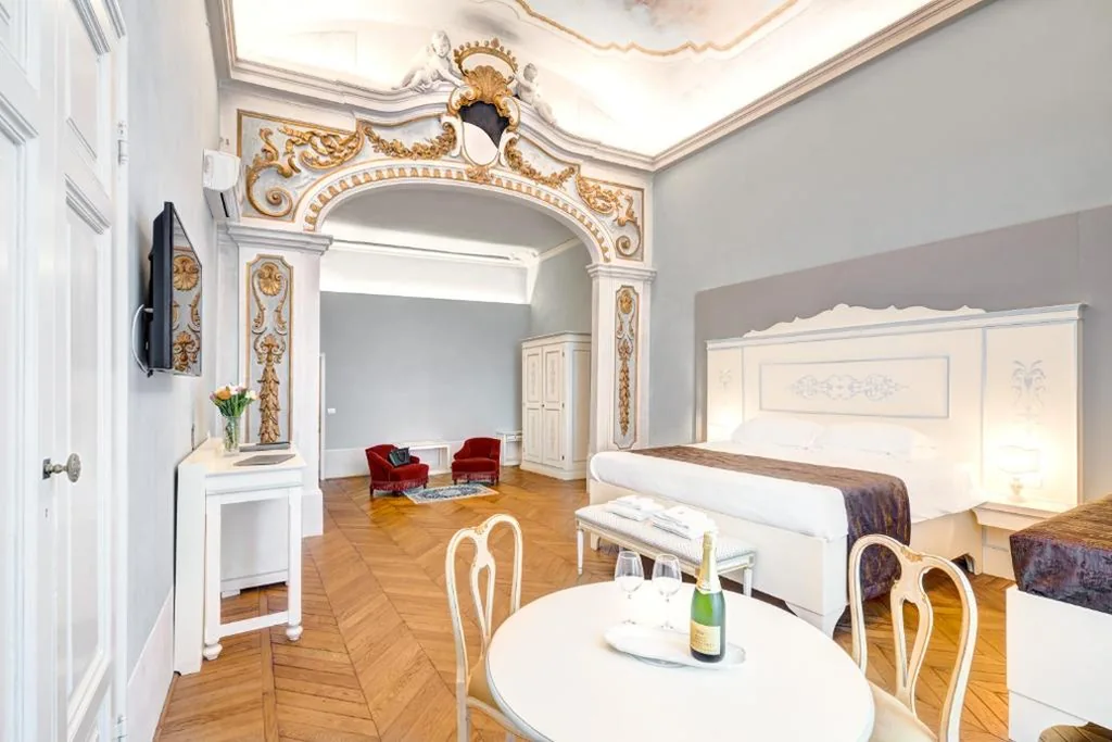 Junior Suite con Vista Giardino — Palazzo D’Oltrarno – Residenza D’Epoca