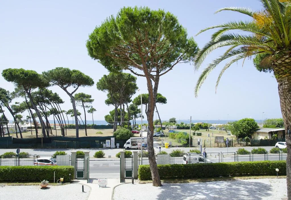 Junior Suite with Sea View — Casa per ferie Il Pioppo