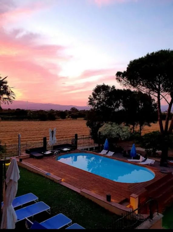 Junior Suite with Pool View — Jenny’s Country Dreamhouse