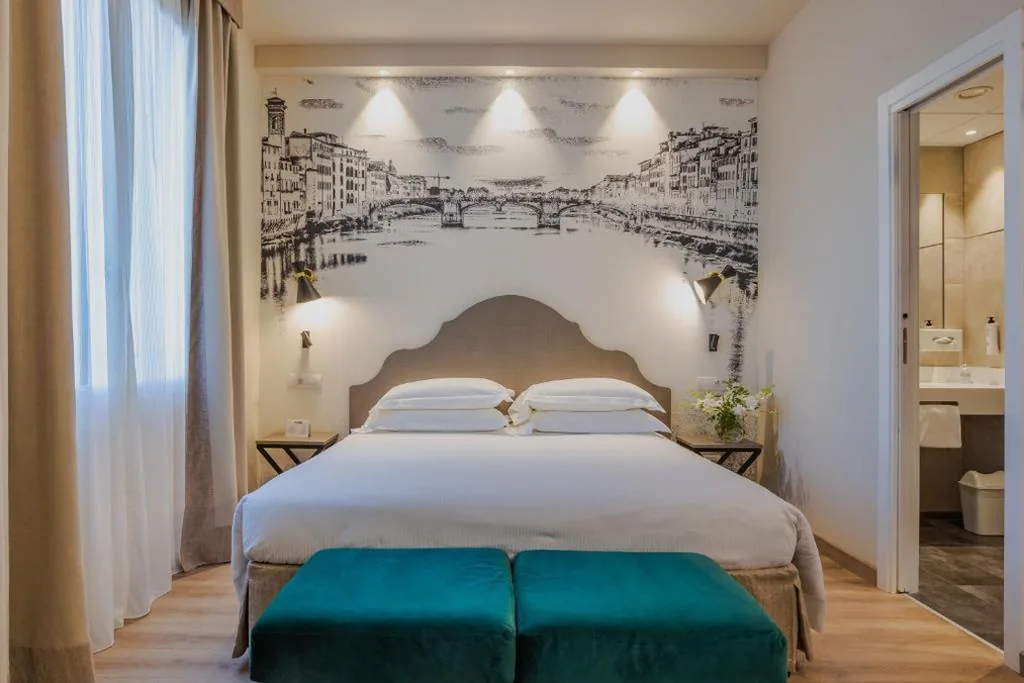 Junior Suite — FH55 Grand Hotel Mediterraneo