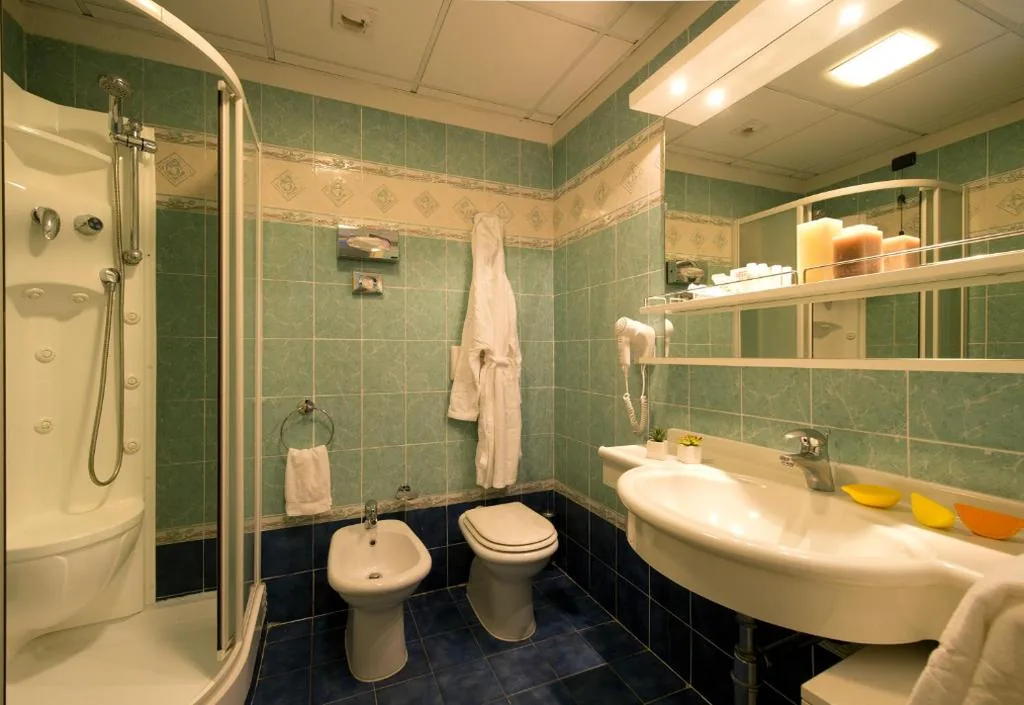 Junior Suite — Grand Hotel Admiral Palace