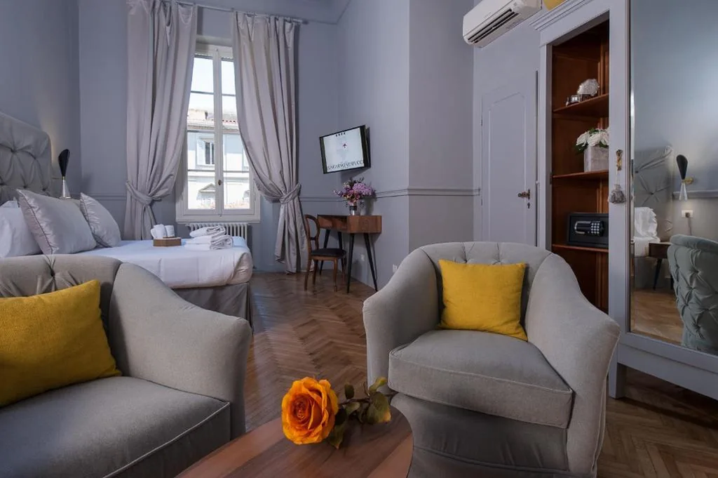 Junior Suite — Hotel Lungarno Vespucci 50