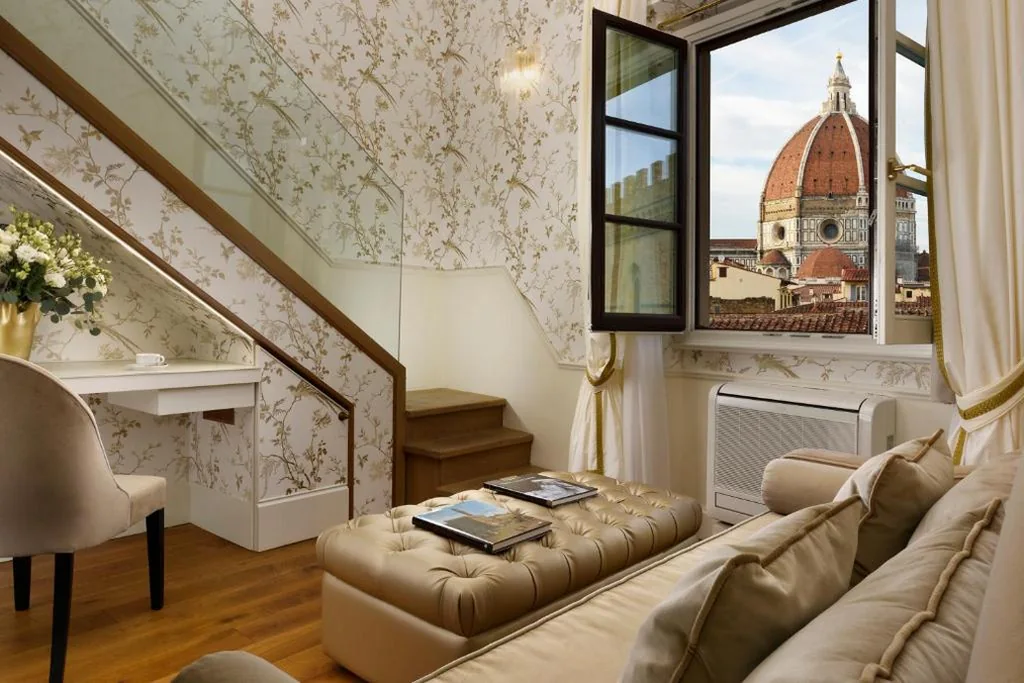 Junior Suite Loft — San Firenze Suites & Spa