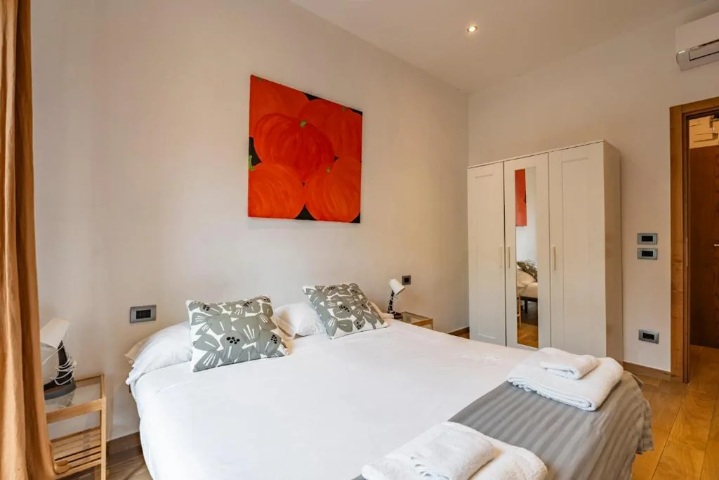 Junior Suite — San Zanobi Suites- by MOIS Collection