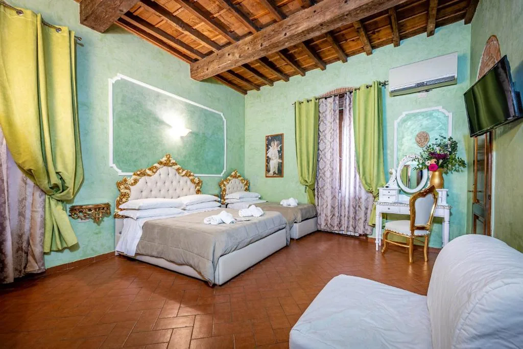 Katti House – Florence’s center
