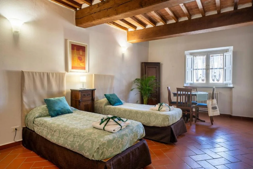 La Dimora nell’Anfiteatro Superior room and apartment Self check in Elevator Air Conditioning
