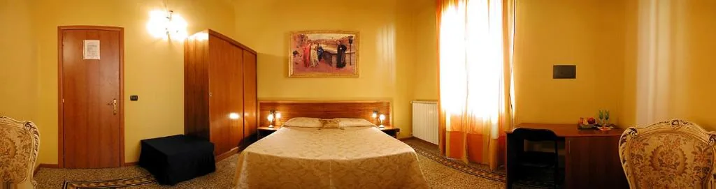 La Luna Guest House