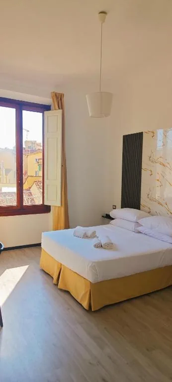 Leone XIV Firenze