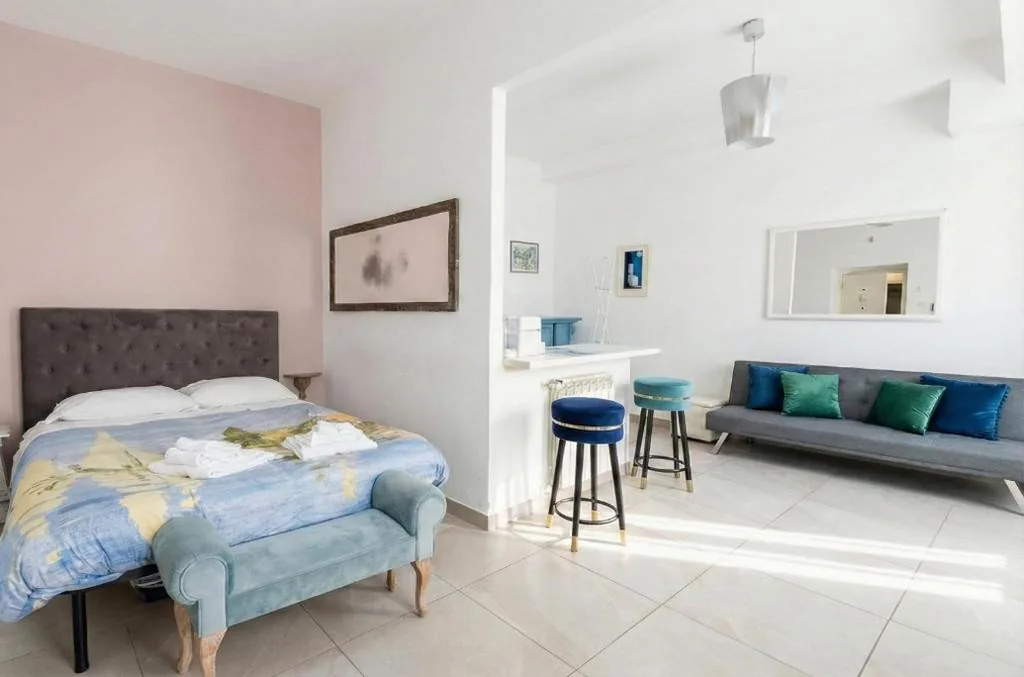 Loft con Bagno Privato - Corso Italia, 108 — Allegra Toscana – Affittacamere Guest house Arezzo