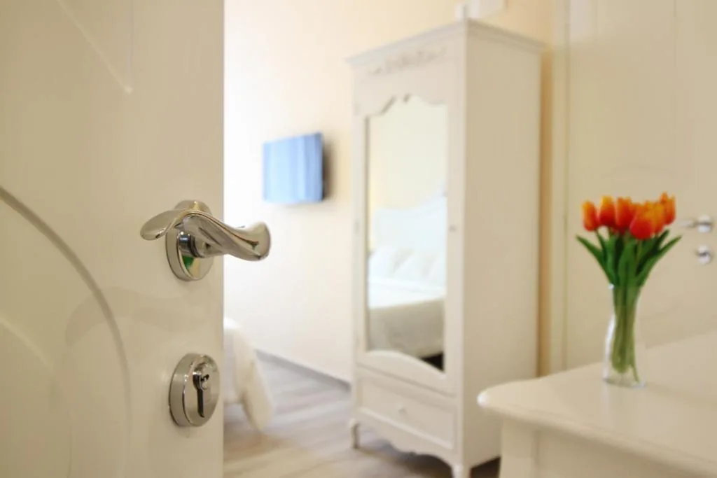 LUCCA IN CHIC – No Ztl, Free Parking, Priv Bath, Old City 550m — foto 6