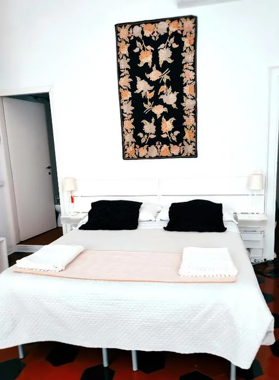 Lucretia House — foto 4