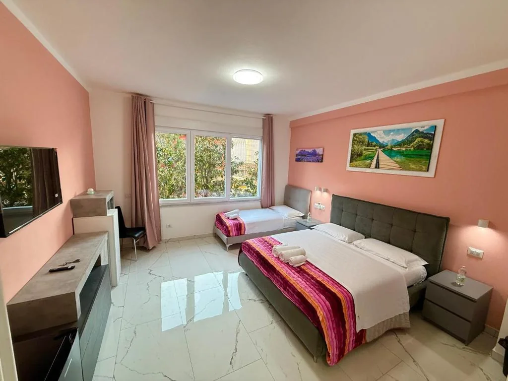 Luna Guest House