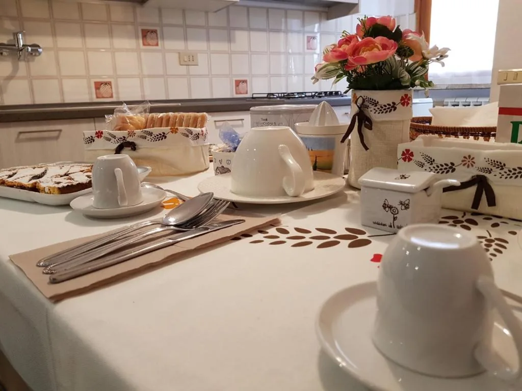 MAYFLOWERS B&B Zona Ospedale Cisanello Pisa — foto 4