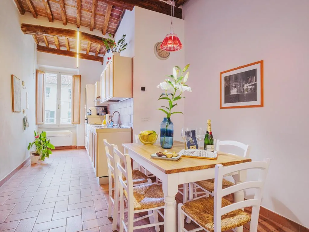 Michael’s Home – Cozy apartment in the heart of Lucca — foto 7