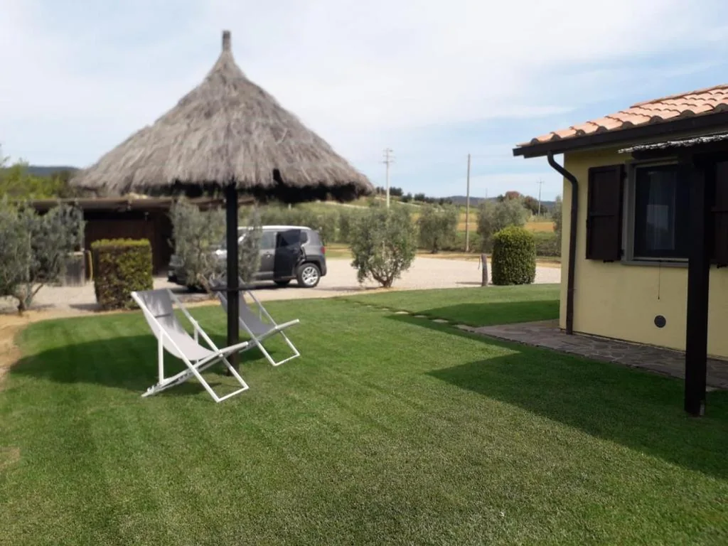 Monolocale con giardino — foto 5