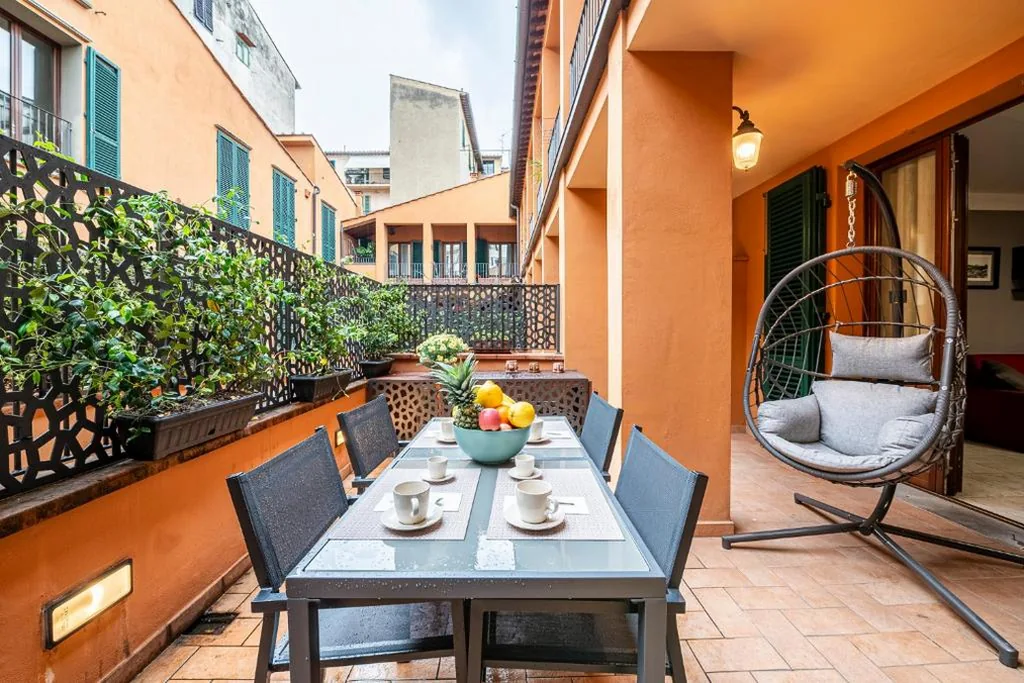 “Once Upon A Time” Cherubini Palace Thematic Apartments Free Parking — foto 6