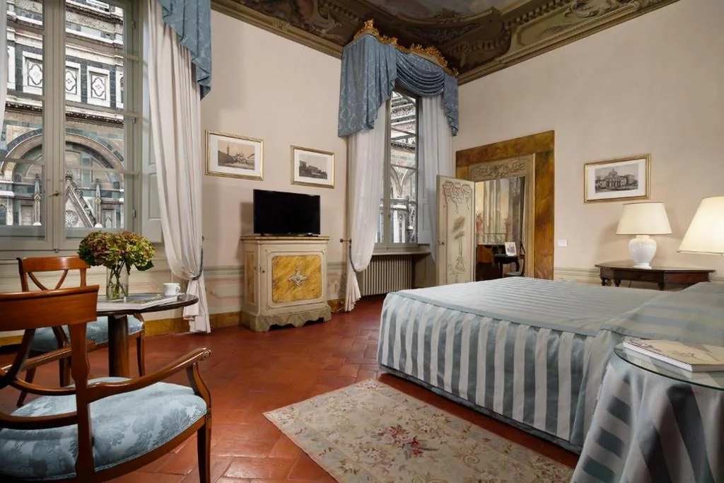 Palazzo Niccolini al Duomo Residenza D’Epoca — foto 4