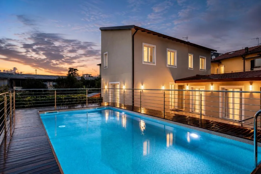 Petit Hotel