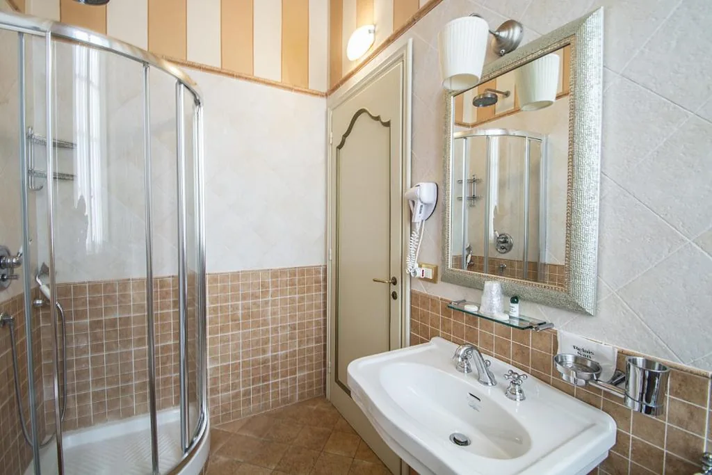 Relais San Lorenzo Historic Centre Rooms & Suites — foto 6