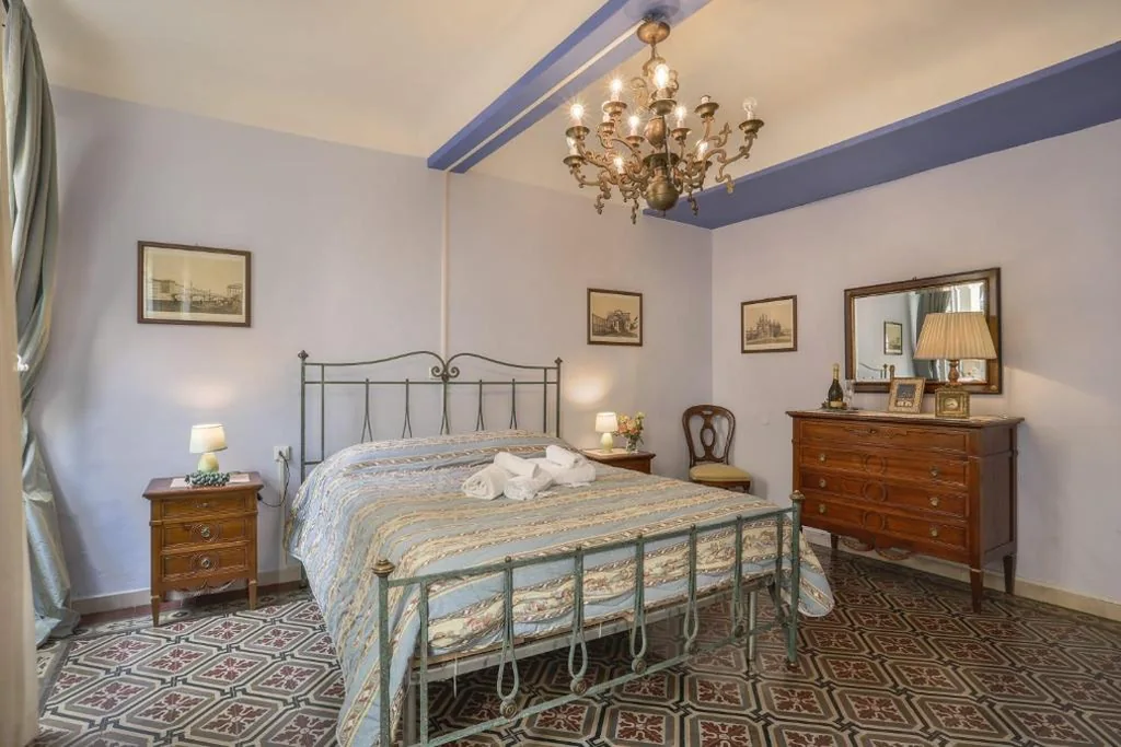 Rooms Corte Delle Uova Centro Storico Piazza San Michele — foto 6