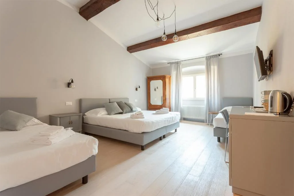 Santo Spirito Venti – Design Rooms in Florence near Ponte Vecchio & Palazzo Pitti