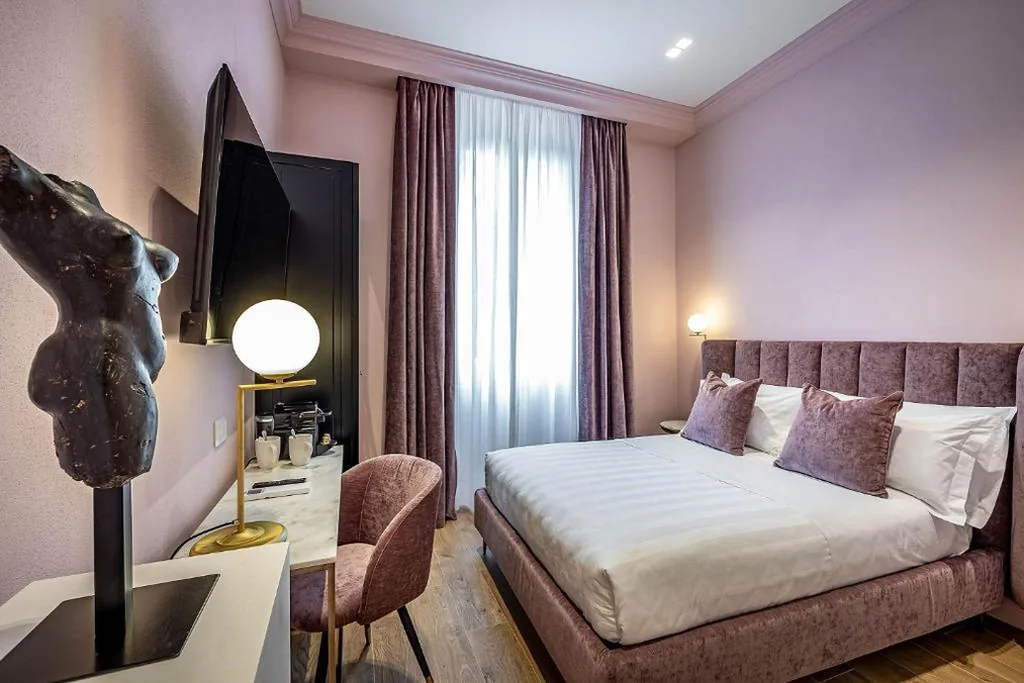Small Double Room - Separate Building — Hotel Emma Small Luxury Hotel
