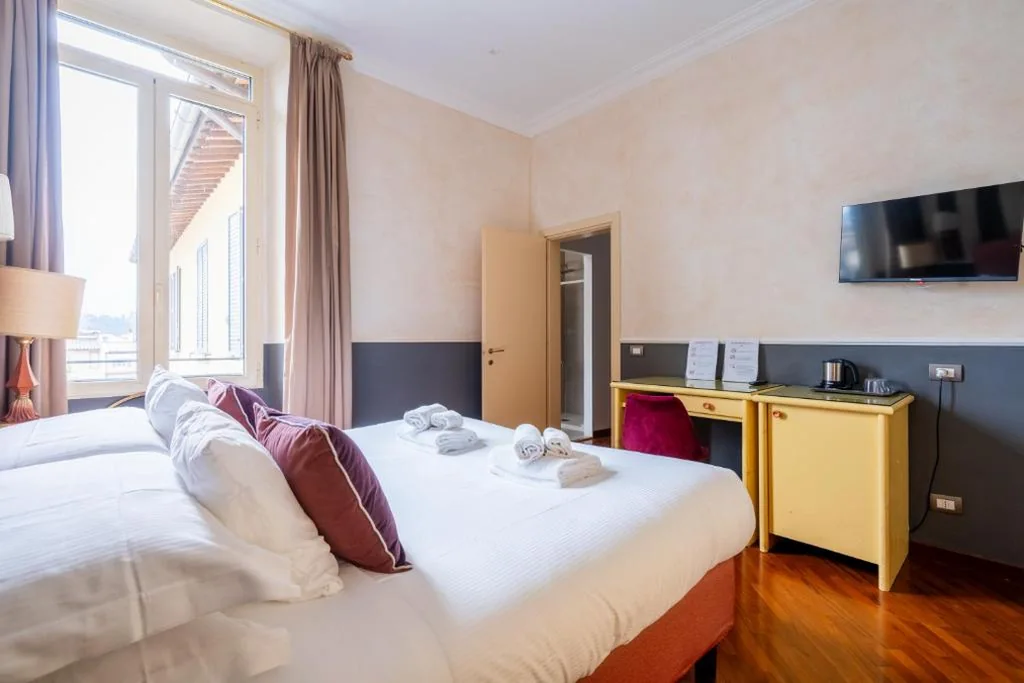 SMN Suites