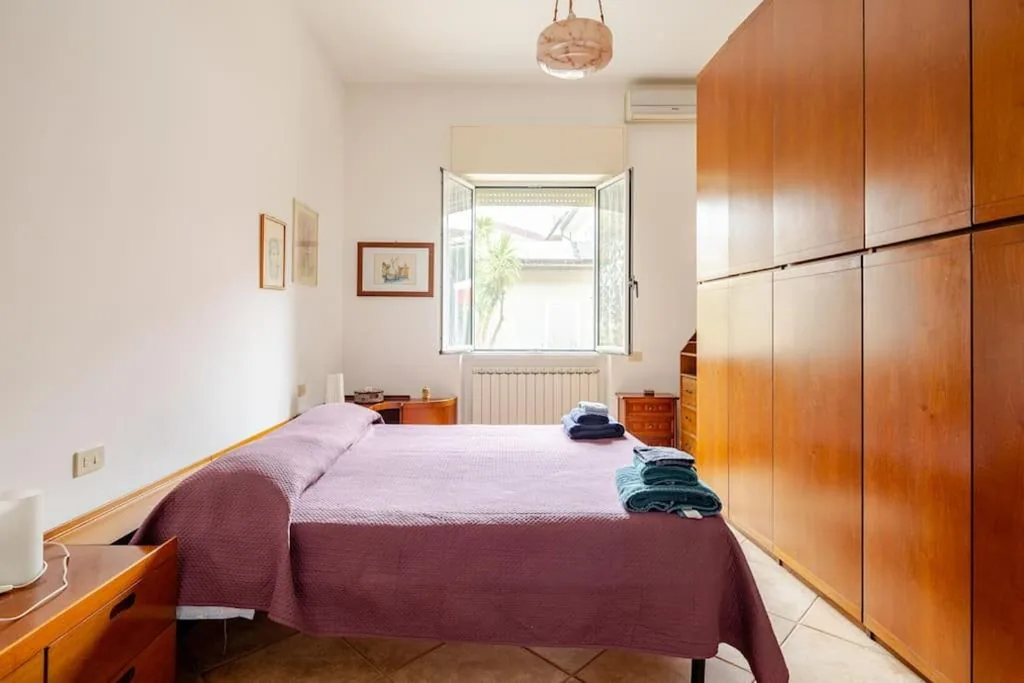 Spaziosa casa con giardino e dependance — foto 6