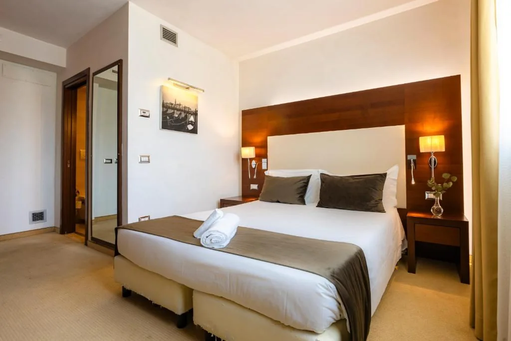 Standard Double or Twin Room with Disable Bathroom — Il Gentiluomo Hotel & SPA
