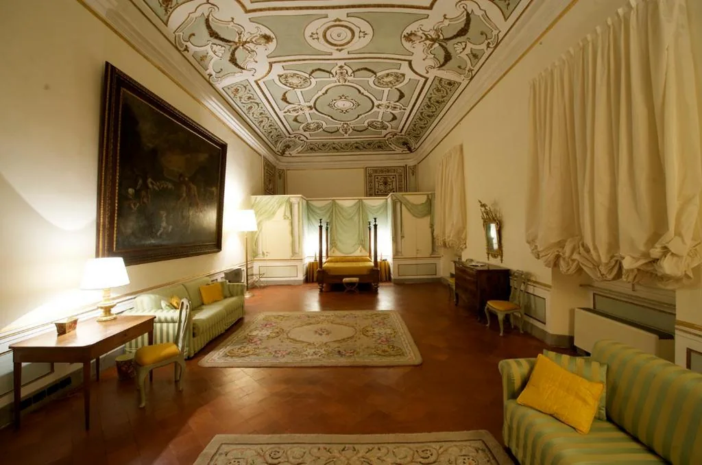 Suite (4 Adults) — Palazzo Tucci Residenza d’epoca