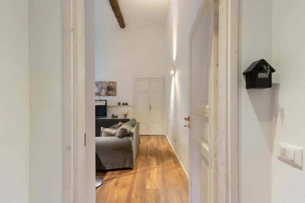 Suite — 900 – Guest House