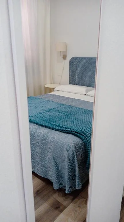 Suite con 1 Camera da Letto — Gemini camere e suites