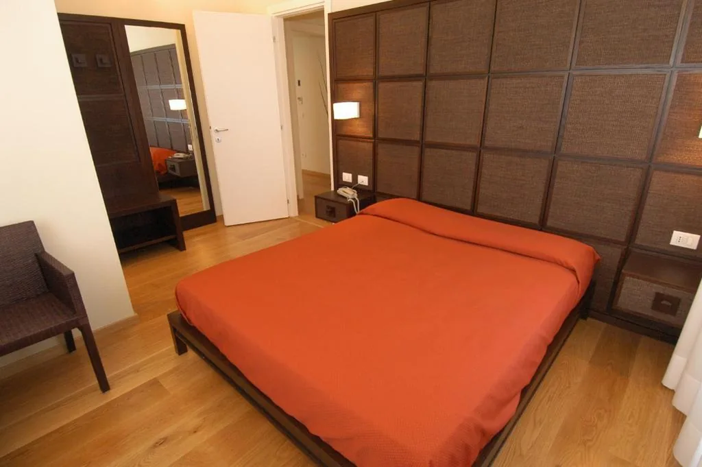One-Bedroom Suite — Residence Il Fortino