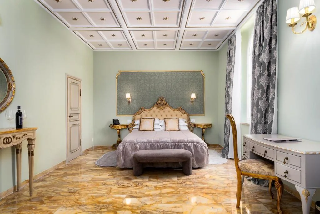 Suite with Balcony — Hotel Villa L’Avvenire