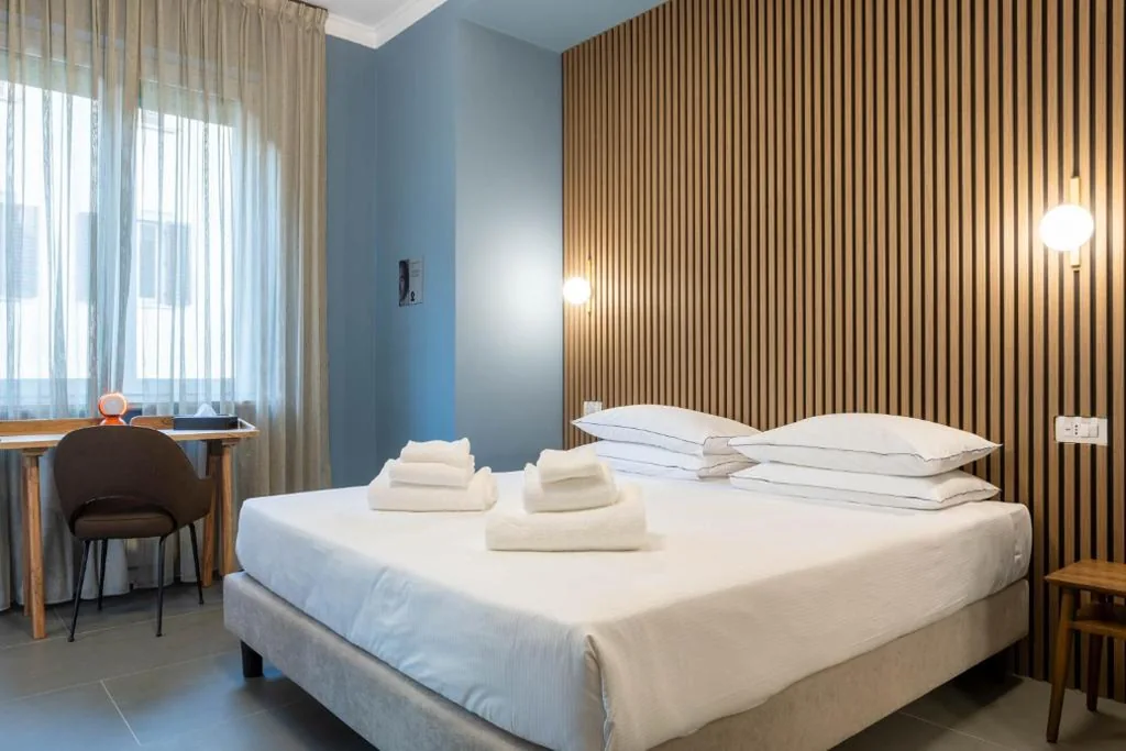 Suite with Hot Tub — Pier Capponi 17 Rooms & Suites