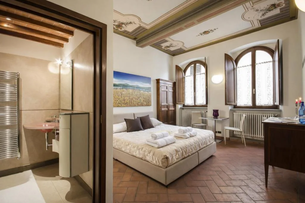 Suite Deluxe — La Corte Del Re Suite & Rooms Arezzo