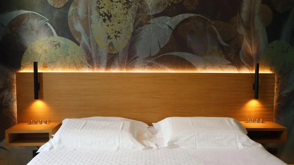 Deluxe Suite — San Ranieri Hotel – Meetings & Pool