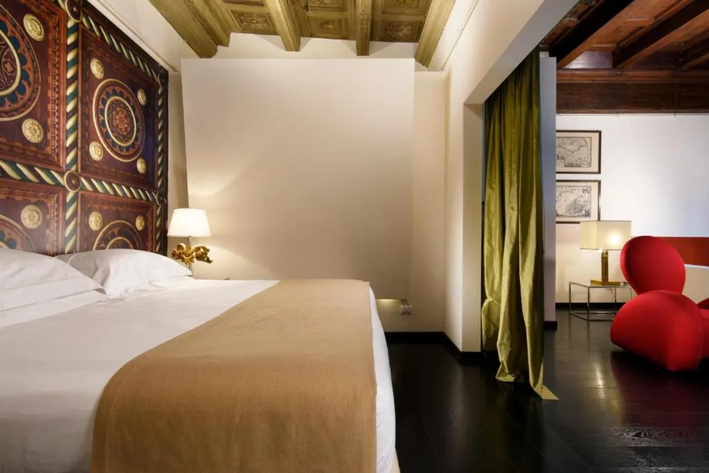 Deluxe Two-Level Suite — Leone Blu Suites | UNA Esperienze