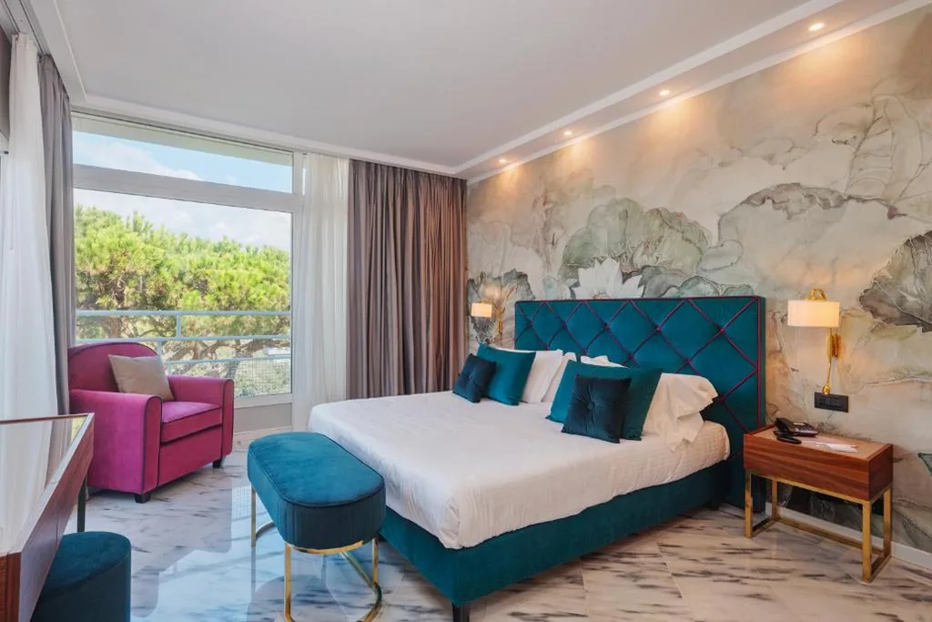 Executive Suite with Terrace — Hotel Excelsior
