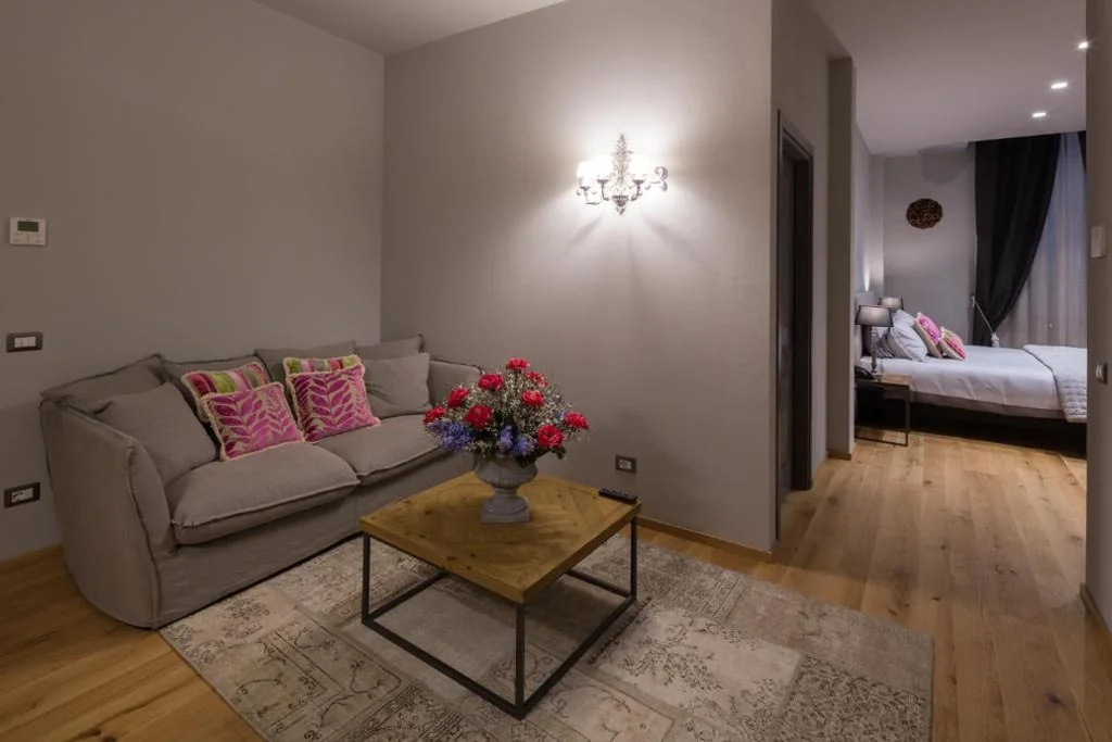 Executive Suite — Il Duomo Luxury Suite