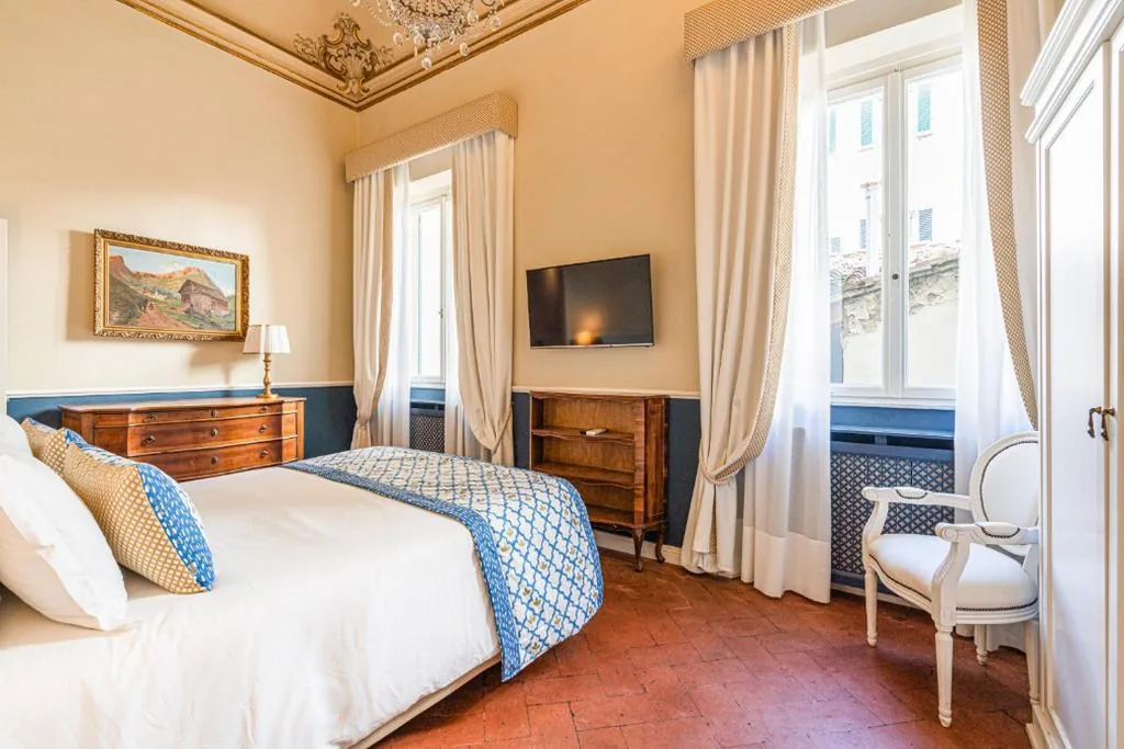 Suite Familiare Deluxe — Dimora del Cardinale – Authentic Historic Residence