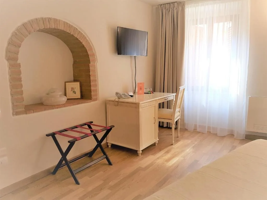 Suite Familiare — Hotel Volterra In Superior