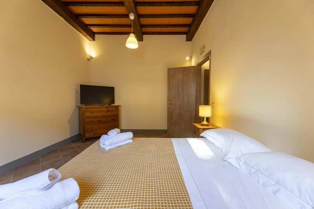 Suite Familiare — Villa Montarioso
