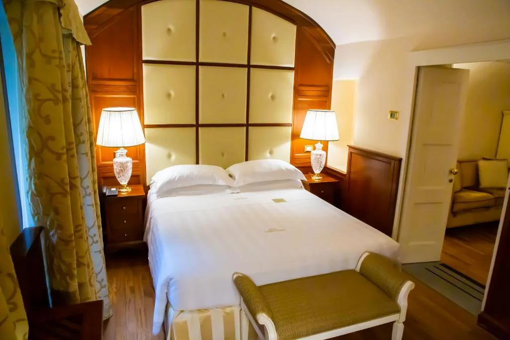 Suite — Golden Tower Hotel & Spa