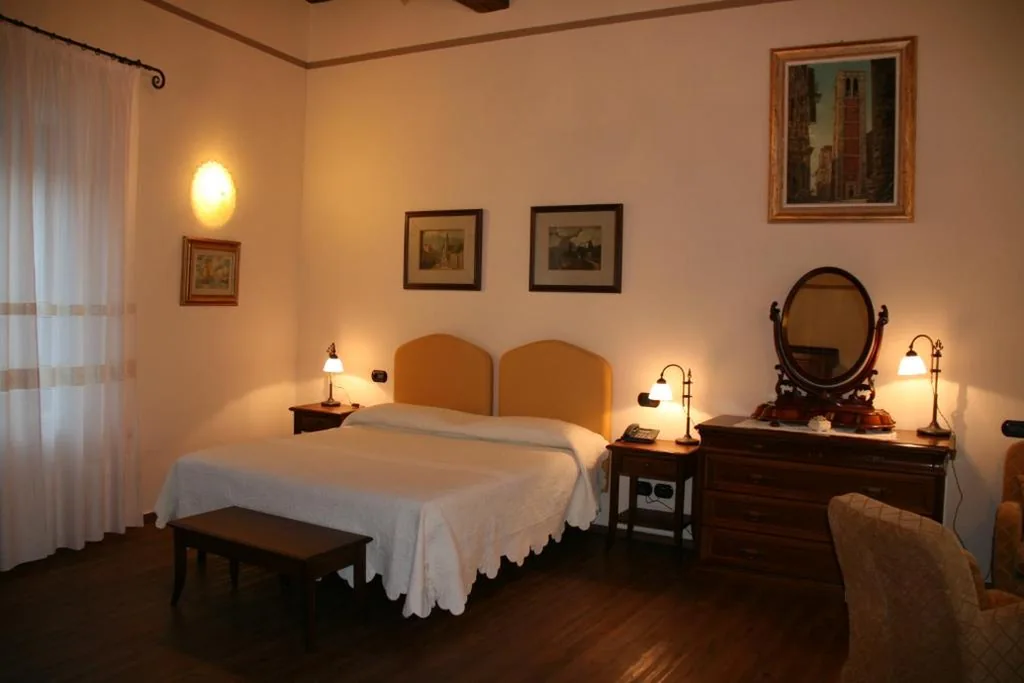 Deluxe King Suite — Meublé il Riccio