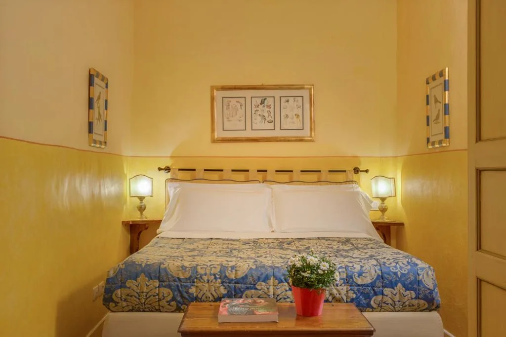 Suite — La Casa Del Garbo – Luxury Rooms & Suite