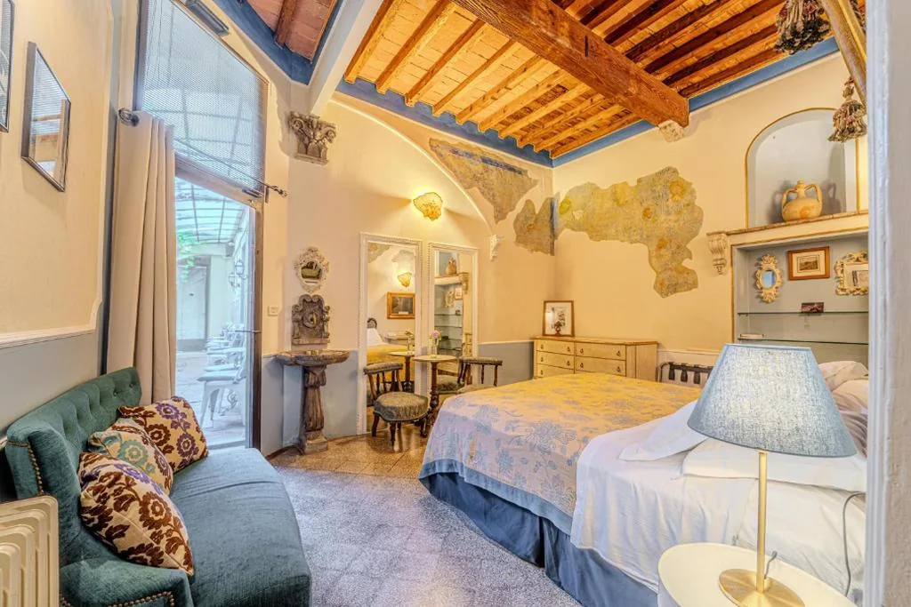 Mirror Suite — Relais & Maison Grand Tour